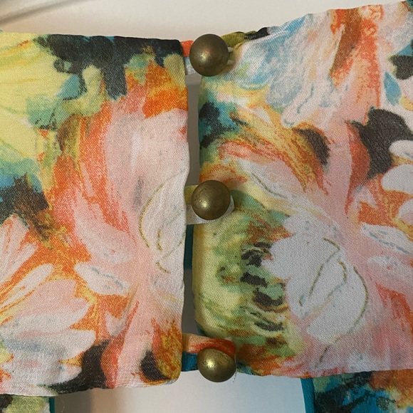 floral skater dress with keyhole back - Picture 6 of 7